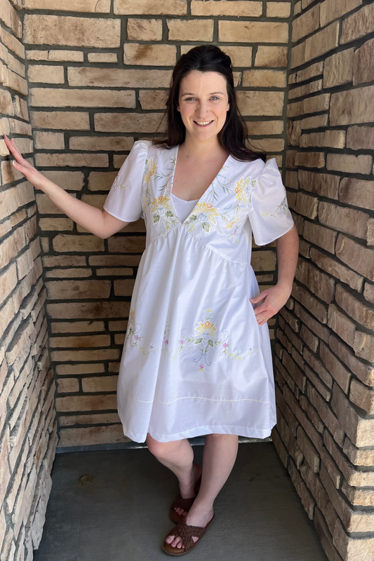 Embroidered Short Sleeve Tablecloth Dress